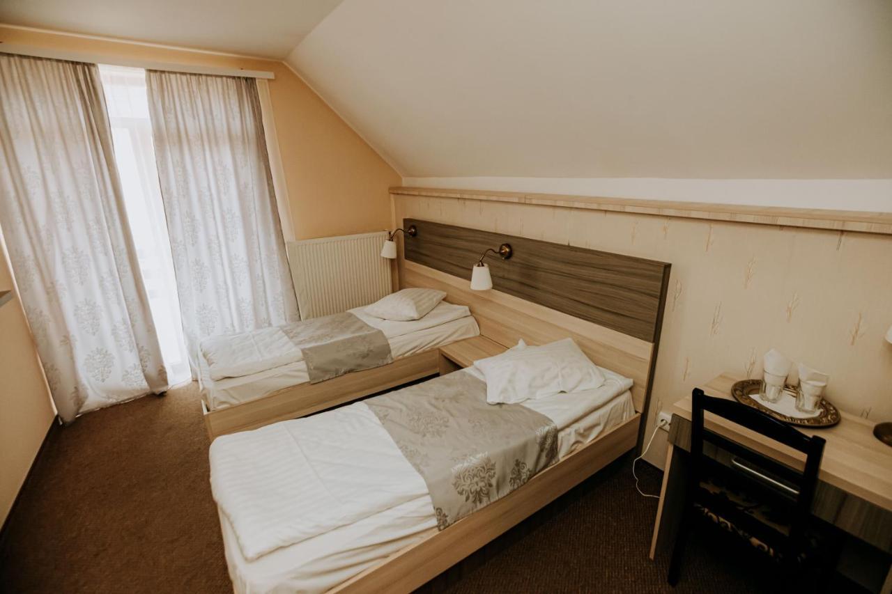 Guest House Lacul Linistit Moneasa Exterior foto