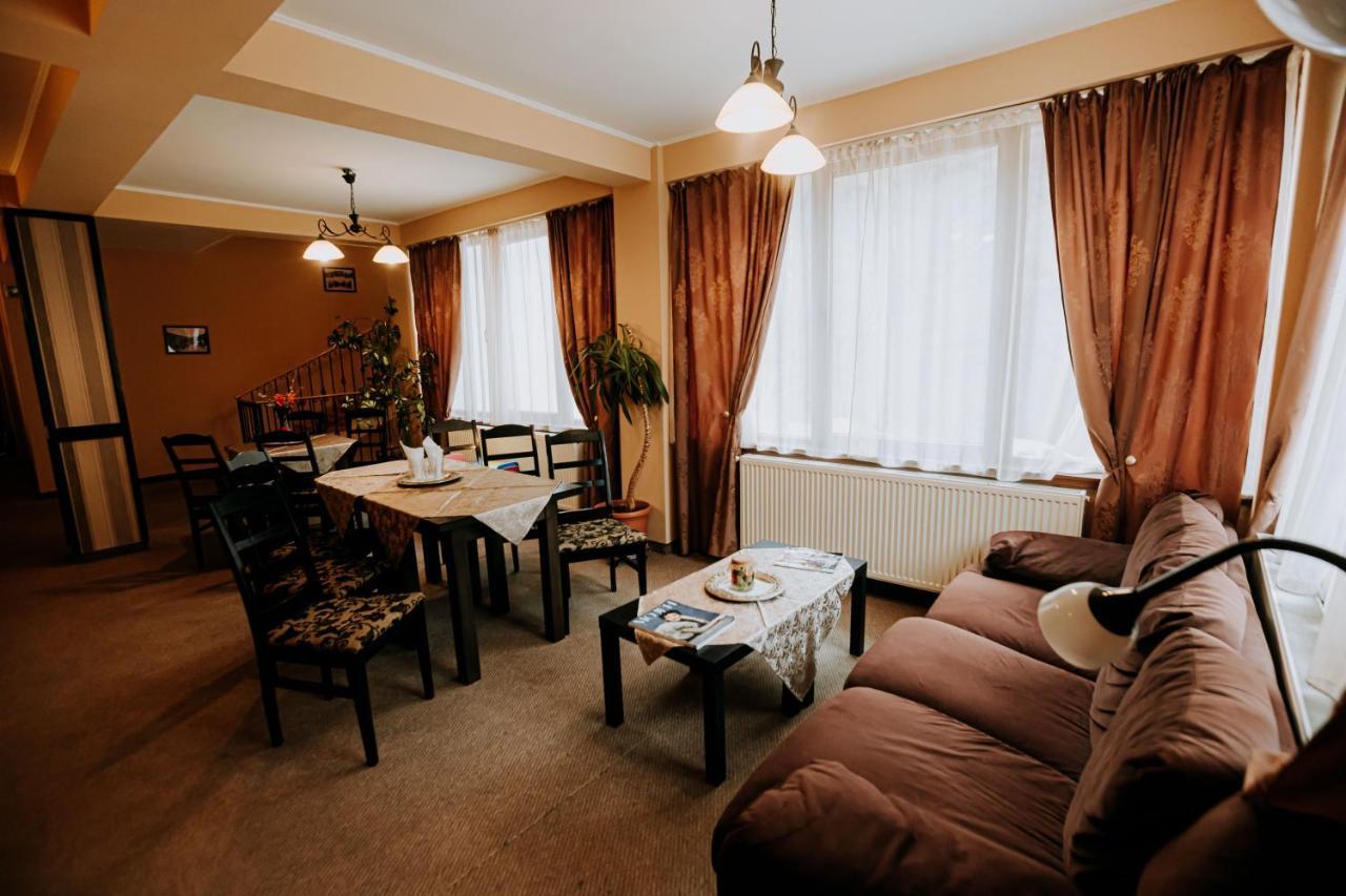 Guest House Lacul Linistit Moneasa Exterior foto